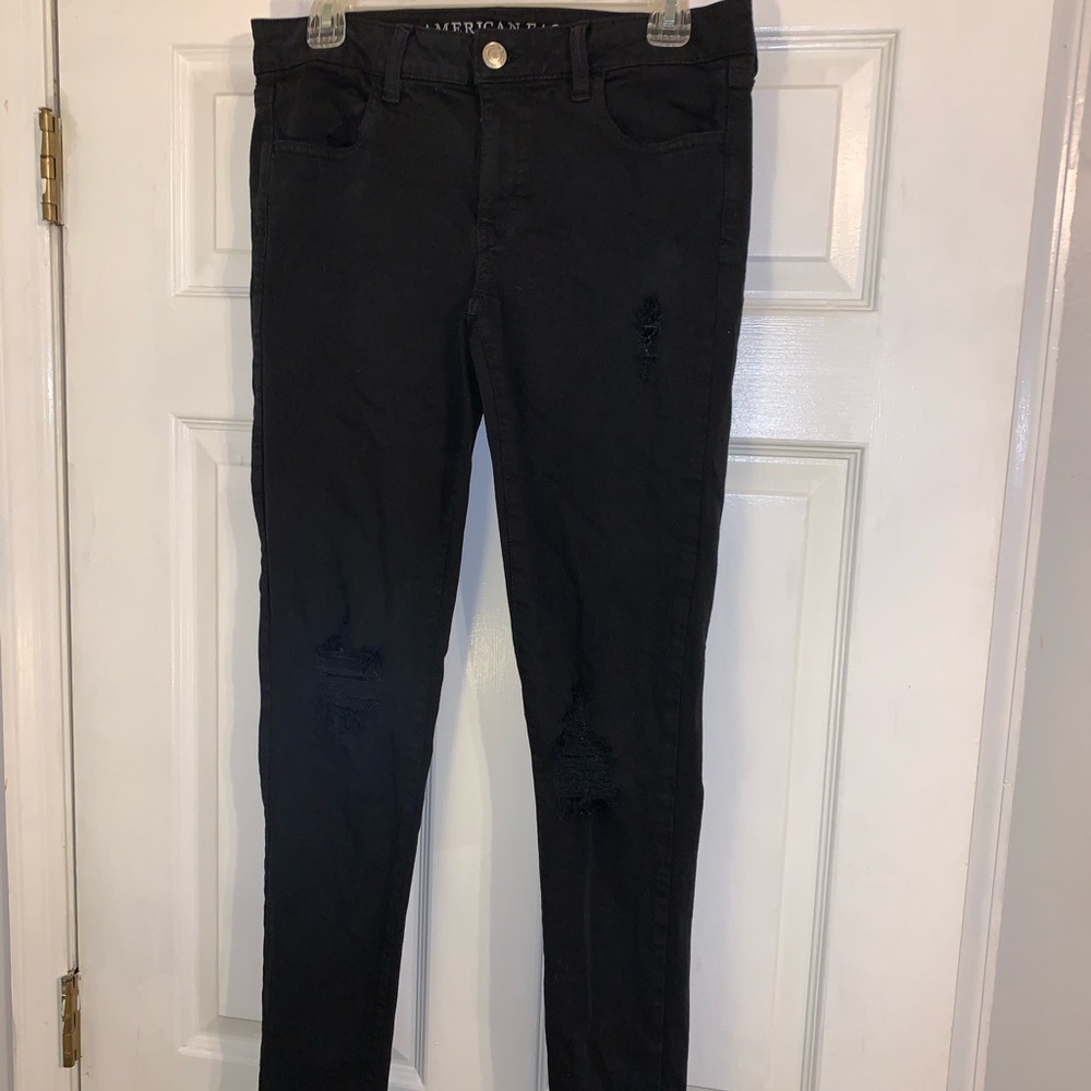 AE Ripped Skinny Jeans